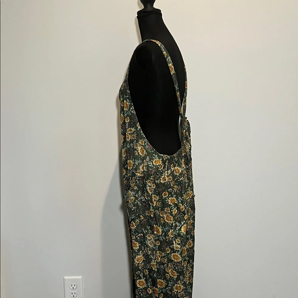 NATURAL LIFE Dark Green Floral Jumpsuit - Picture 2 of 4